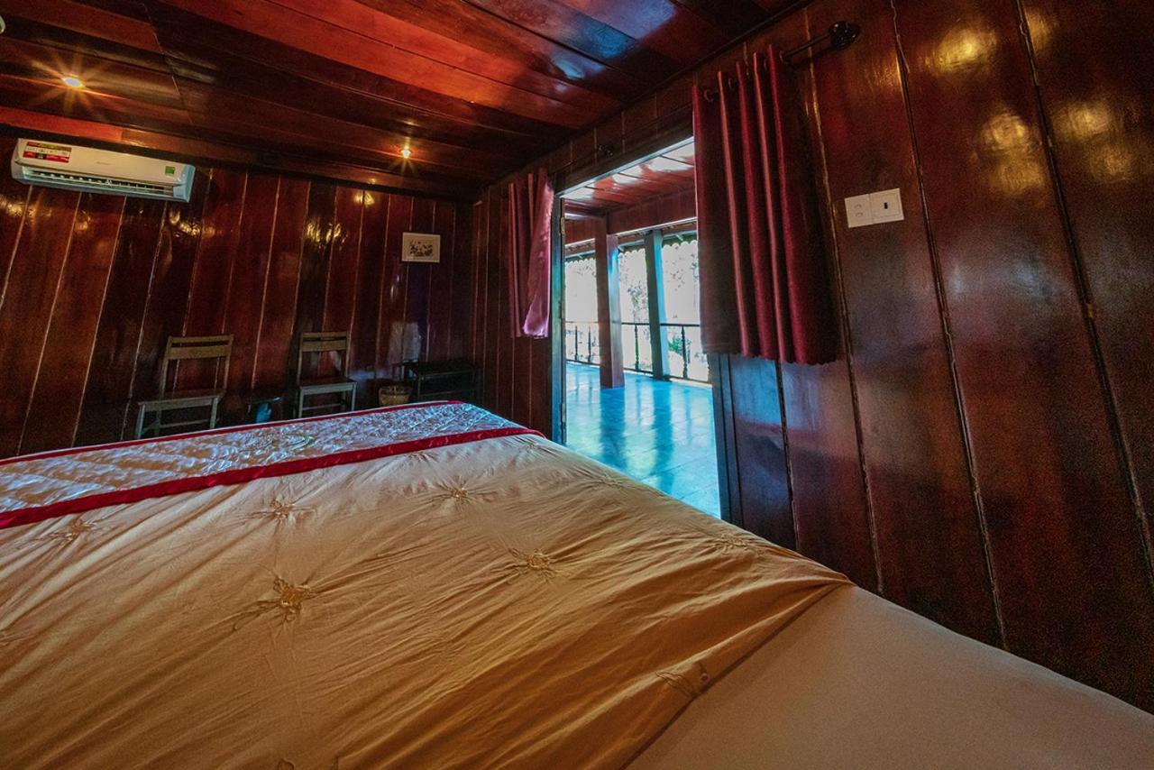 Ven Ven Hotel Хокок Екстер'єр фото