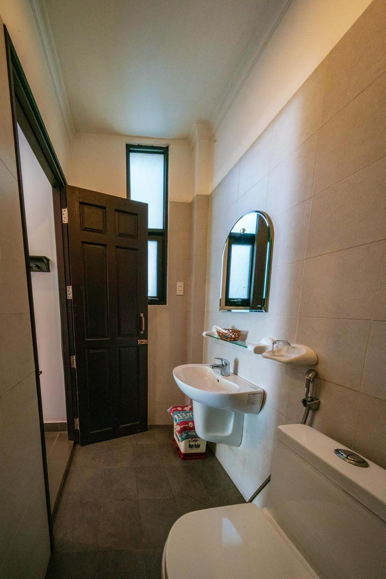 Ven Ven Hotel Хокок Екстер'єр фото